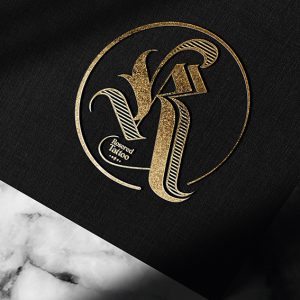 Création de logo pour un salon de tatouage Rosered Tattoo