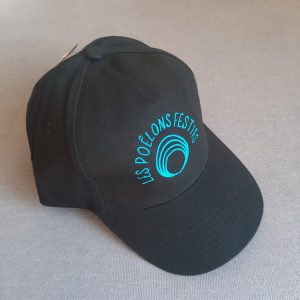 Broderie sur casquette
